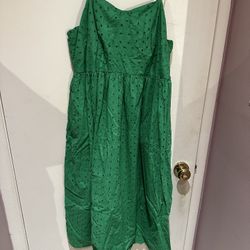 Green Summer Dress Size XL/2 Xl