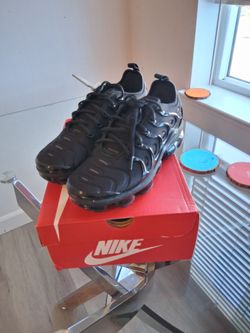 AIR VAPORMAX PLUS