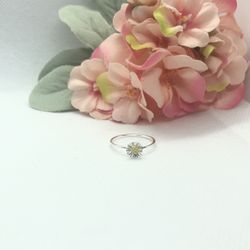 Daisy Ring | Size 8.5
