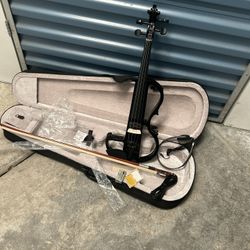 Electric Violin, Black Color. 4/4. Full Size