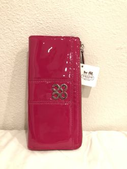 Brand new w tags Coach pink wallet