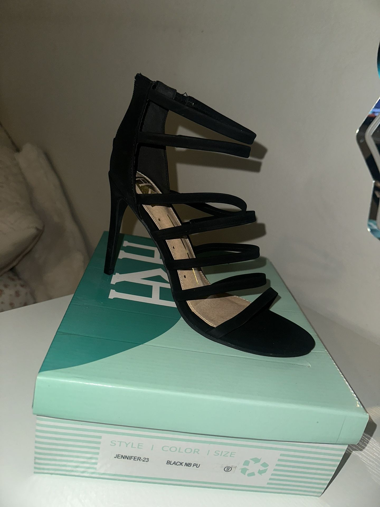 Women’s Heels Size 9