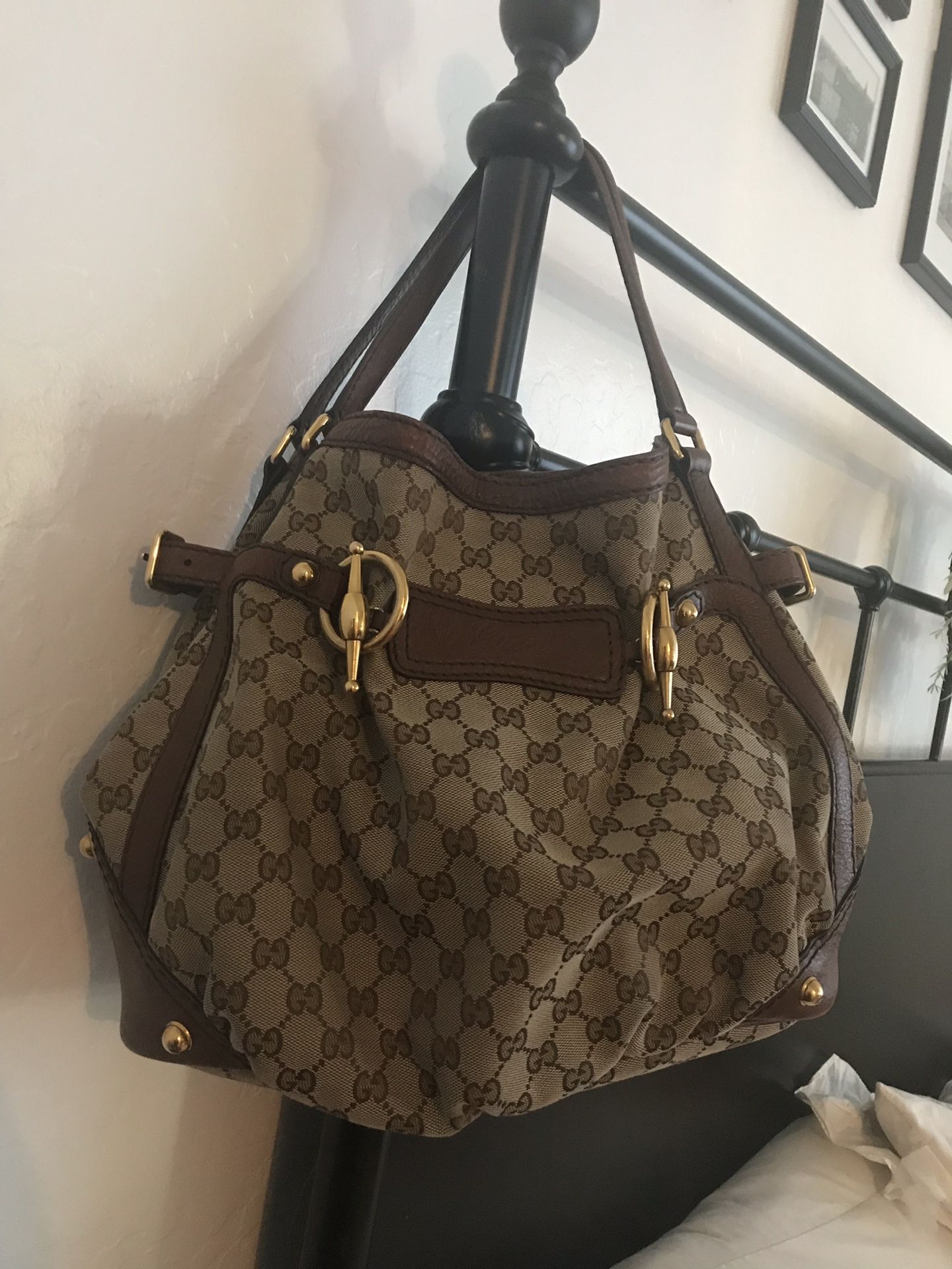 Gucci Hobo bag in great condition