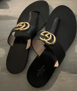 Gucci thong sandals