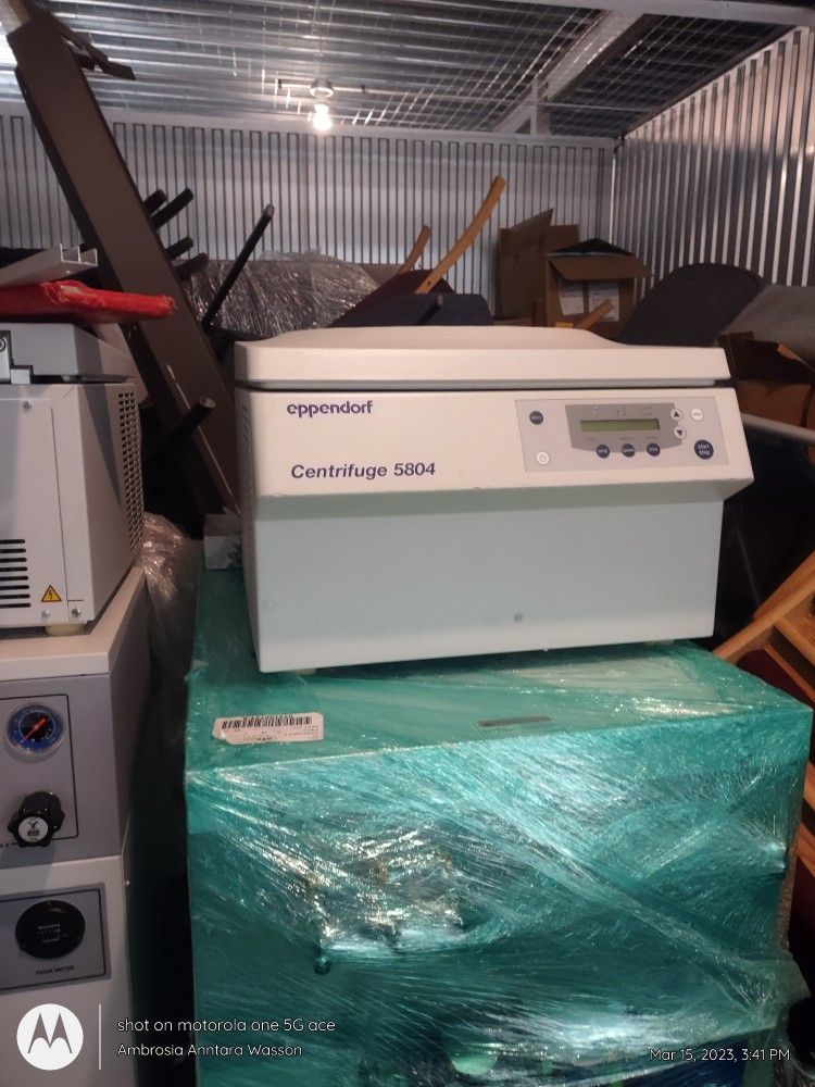 Eppendorf Centrifuge