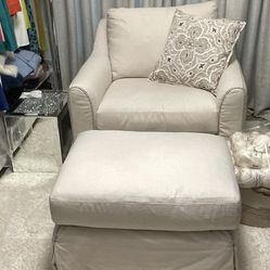 VERY LOW PRICE! Comfy Arm Chair w/ Ottoman - Cream. Rarely used, no damage. $842 if ne