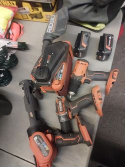 RIDGID TOOLS 18V LITHIUM WITH BATTERYS (NO CHARGER)