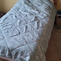 Twin Bed Temperpedic