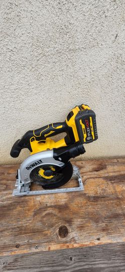 Dewalt Skillsaw 6 1/2 Tool Battery 6ah Flex