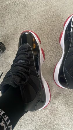 Jordan Bred 11 Size 9