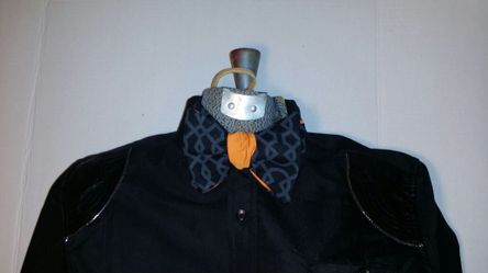 Bow tie