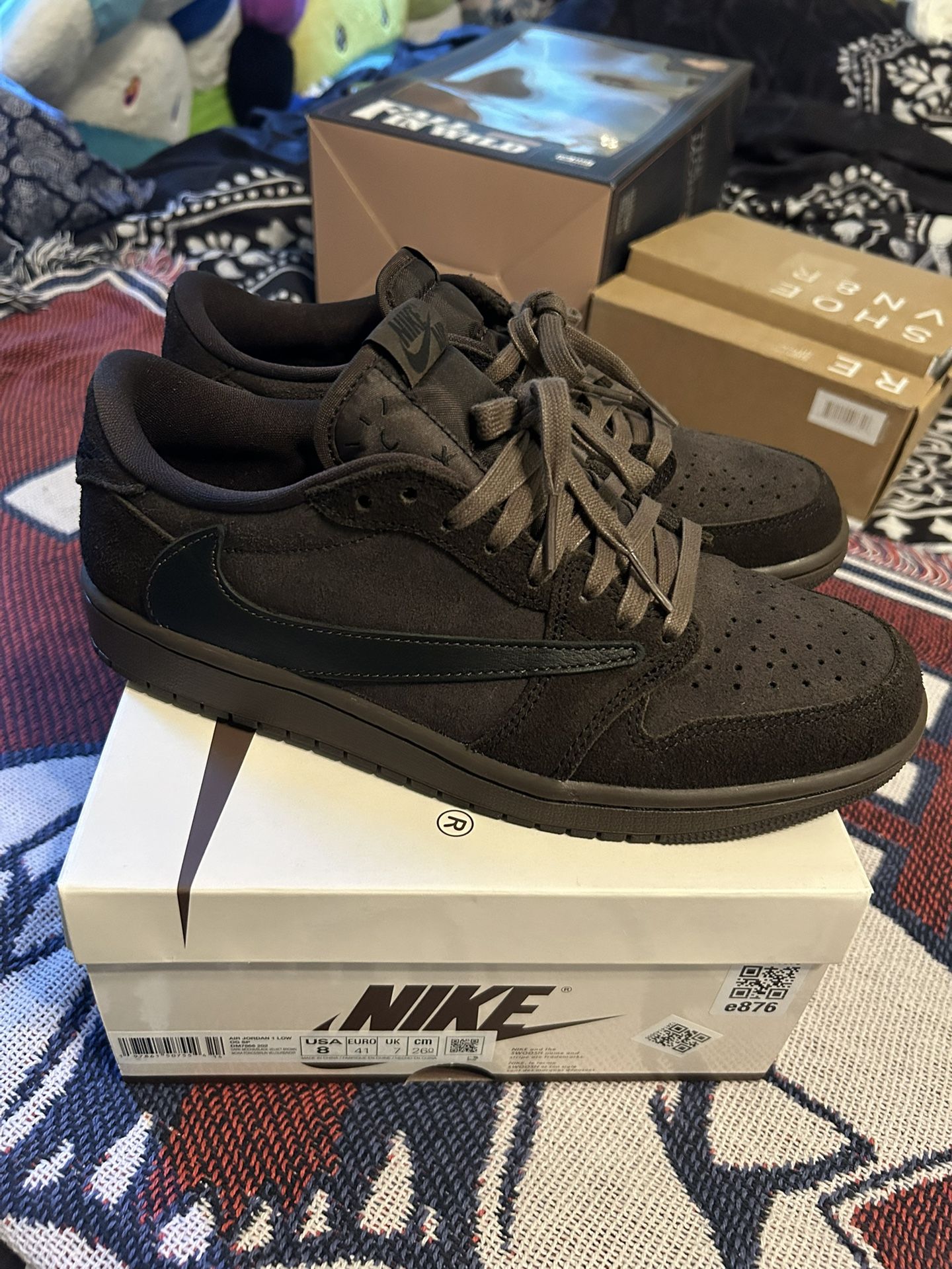 Travis Scott Jordan 1 Low Velvets Size 8