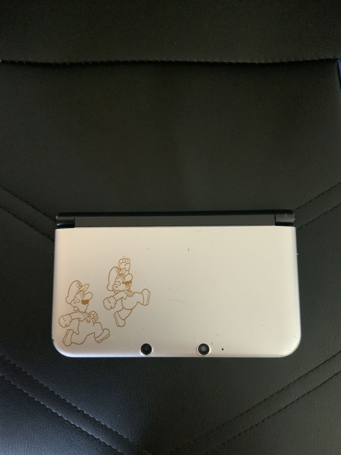 Luigi 30th Anniversary Nintendo 3Ds Xl
