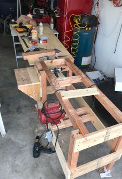 Carpenters table, Mesa para carpinteria with saw and drill spindle, con mandrill