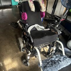 Free Medium Size Wheelchair
