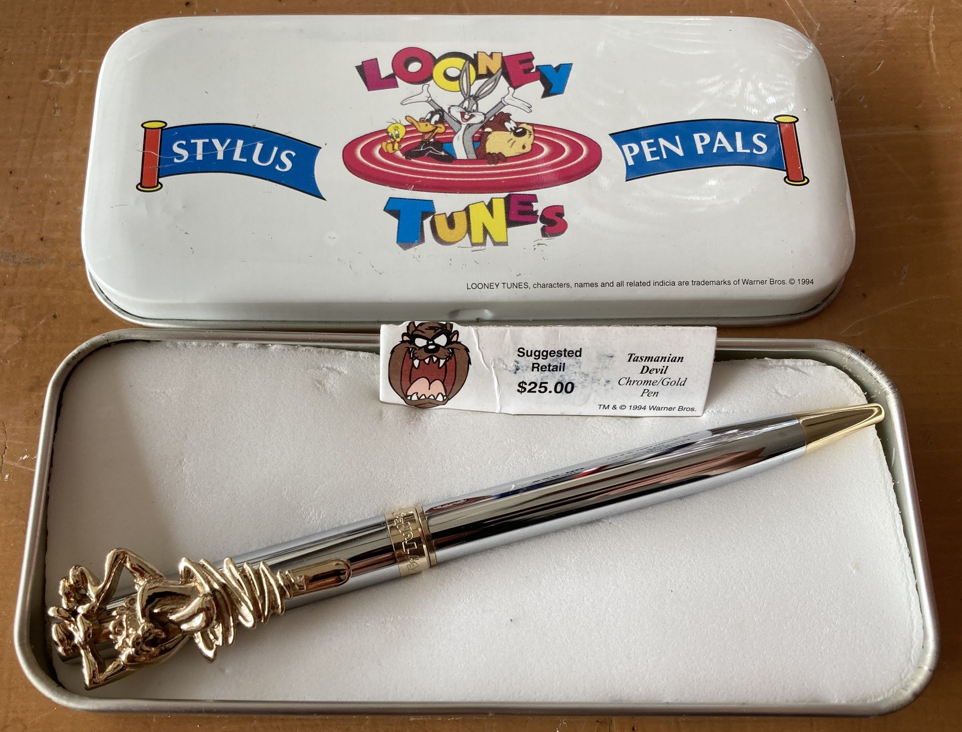 Rare Looney Tunes 1994 Chrome/Gold Stylus Tasmanian Devil Pen with Original Box and Warranty/Operation Manual