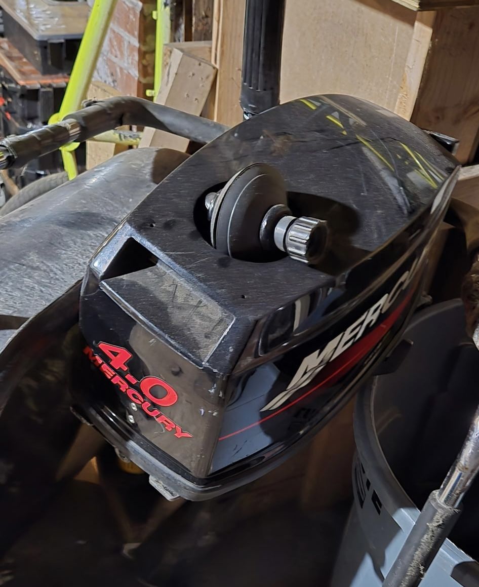 🚤 2002 Mercury 4–5 HP Outboard Motor – $800 Or Best Offer!!