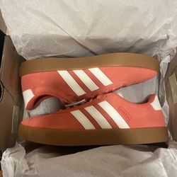 SIZE 9 MEN  - Adidas VL Court 3.0 Bright Red