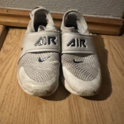 Boys Nike Shoes 