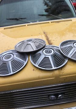 65 mustangs caps