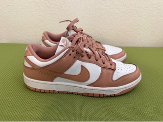 Nike Dunk Women’s shoes sneakers size 10.5  Rose Color
