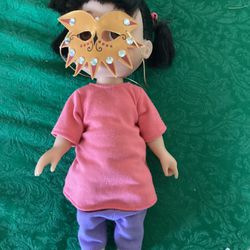 2001 Talking Babblin’ Boo Doll Disney Pixar Monsters Inc Hasbro W/Mask