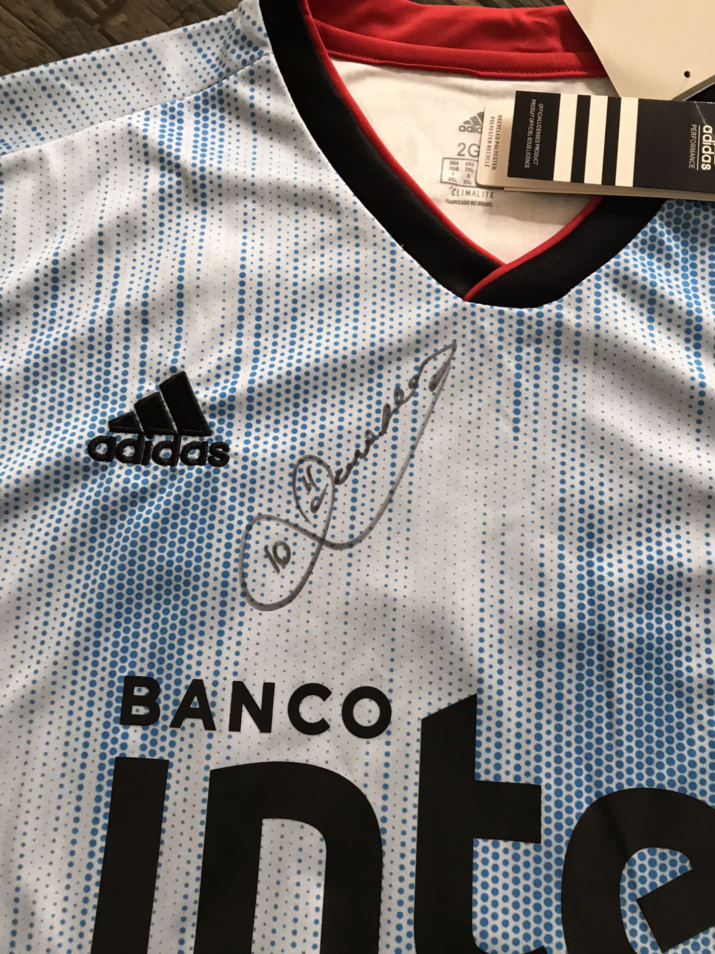 T-Shirt “ São Paulo F.C - Brazil “ Daniel Alves ( autographed)