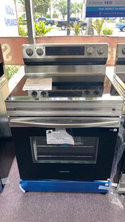 Samsung 6.3 cu. ft. Smart Freestanding Electric Range with Steam Clean