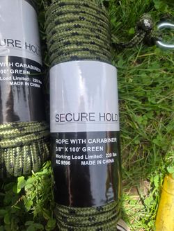 100ft rope with carabiner