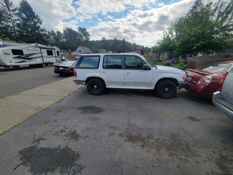 1996 Ford Explorer