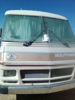 1999 southwind RV