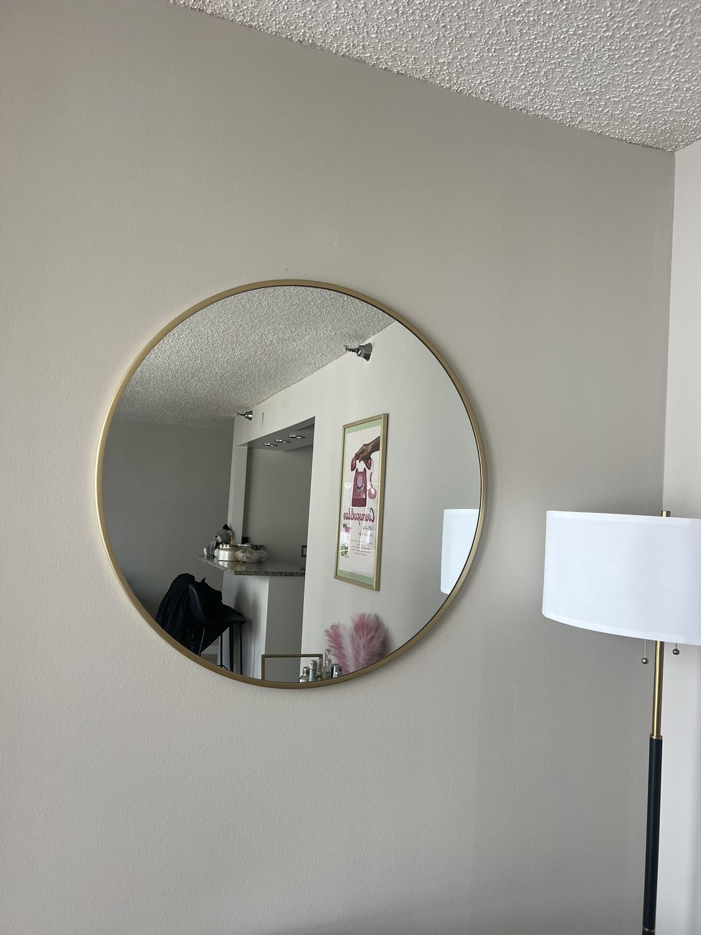 Round Gold Mirror