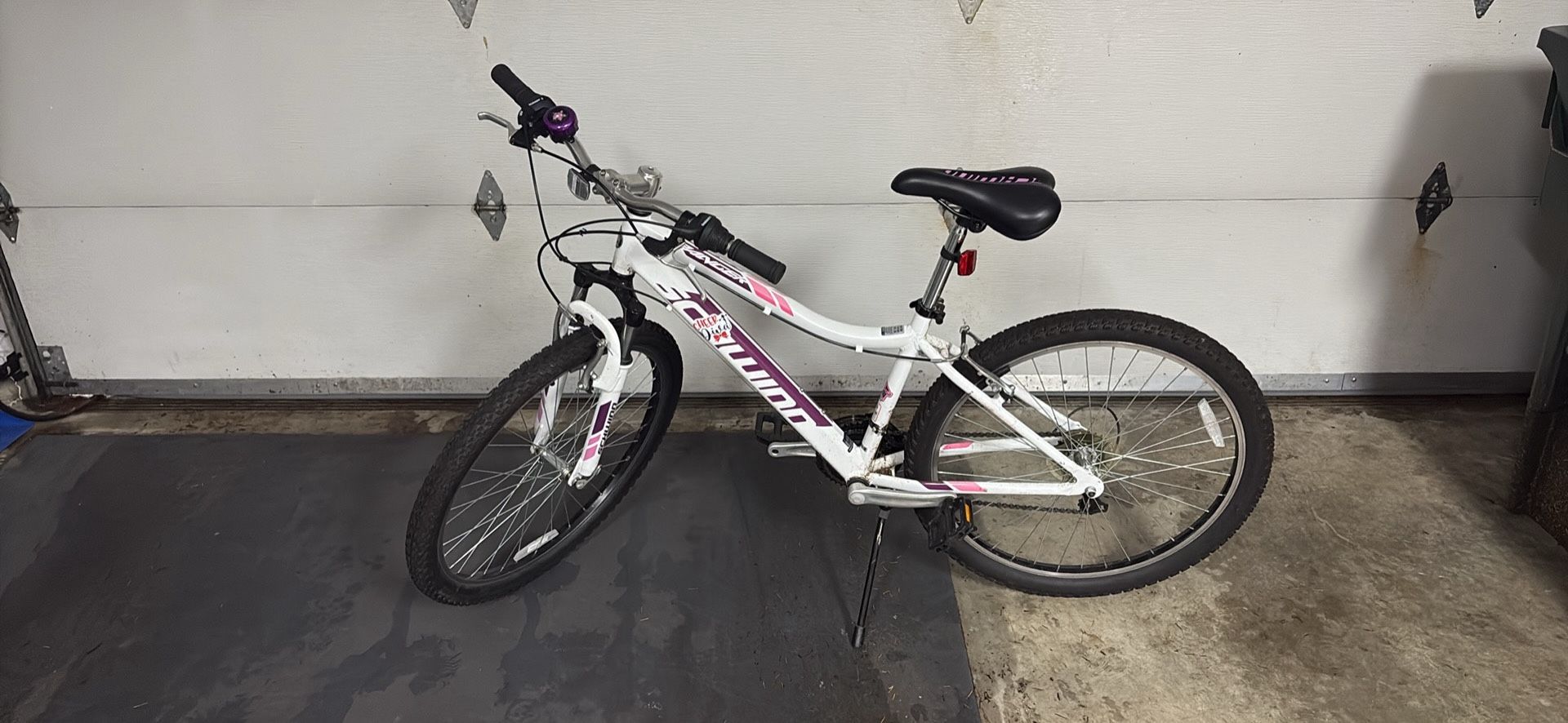Scwhinn 26 Women’s Ranger Mountain Bike