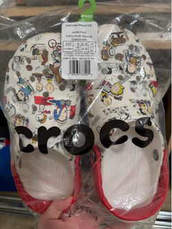 Crocs Peanuts
