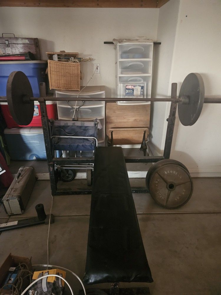 Olympic Flat Bench Press With 4 45s. 225 Total