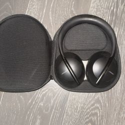 Bose Noise Cancelling Headphones 700 – Premium Wireless, Perfect Condition