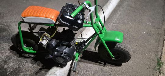Mini bike with a Briggs & Stratton 305cc engine