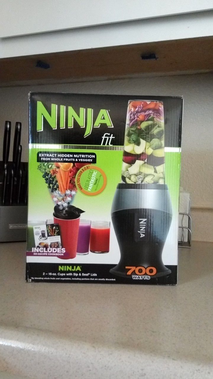 Ninja Fit 700 Watt power pulse technology blender