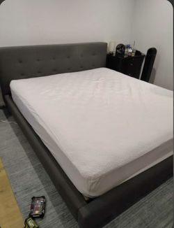 California King Bed