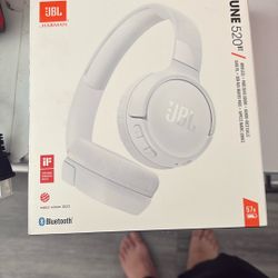 options.  More like this JBL Tune 520BT - Wireless On-Ear Headphones, Up to 57H Battery Life and Speed Charge, Lightweight, Comfortable and Foldabl...