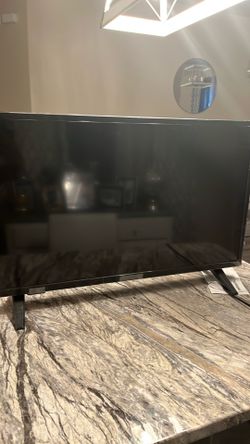 Insignia 32" F20 Series  TV