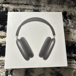 Brand New Airpod Maxes USB-C With Warranty