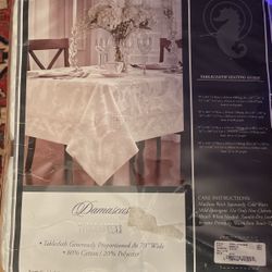 Waterford Linens Tablecloth Damascus