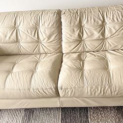 Moving Saie: Beautiful mid-century cream modern sofa from Pottery Barn