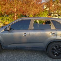 2011 KIA Sorento LX