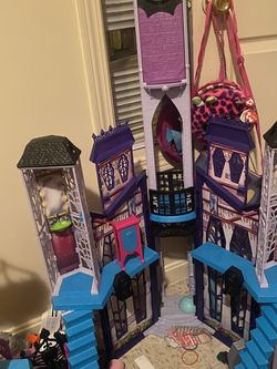 Monster High School Doll House