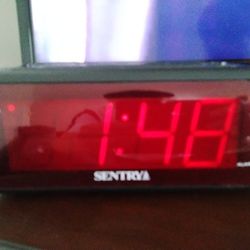 Clock ⏰ & Alarm & Radio 
