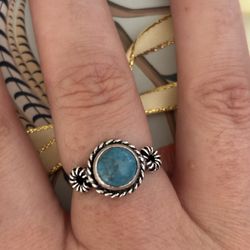 Sterling Silver Turquoise Gemstone Vintage Style Ring 8
