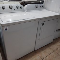 WHIRLPOOL WASHER AND DRYER EVERYTHING GOOD 