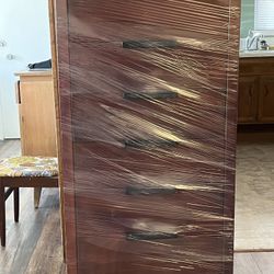 Modern Solid Wood Chest 6 Drawer